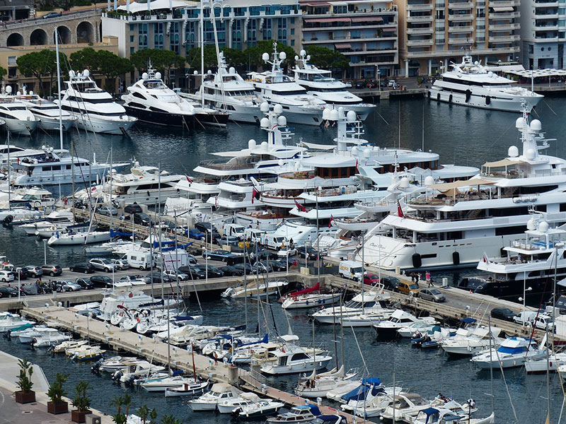 location de voiture avec chauffeur à Monaco